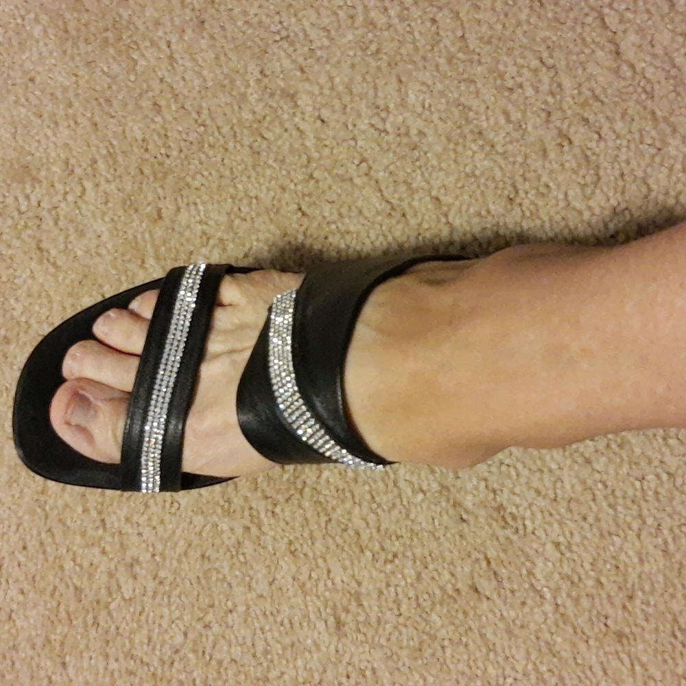 Evening dress sandals